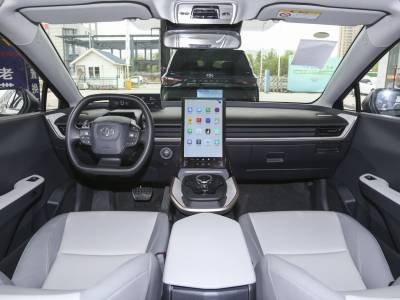 Toyota BZ3 Details (4)