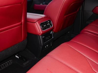 Tank 400 Hi4-T Details (14)