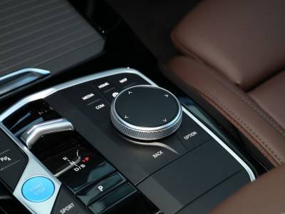 BMW iX3 Details (4)
